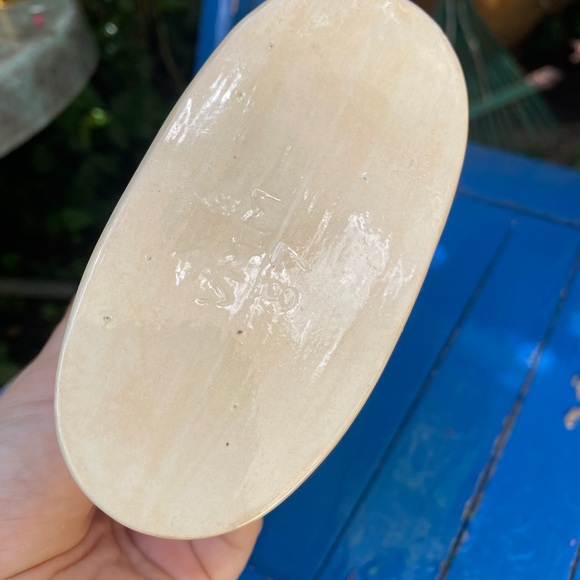 3/$30 💖 80’s Vintage Pastel Ceramic Shell Holder - Picture 7 of 8